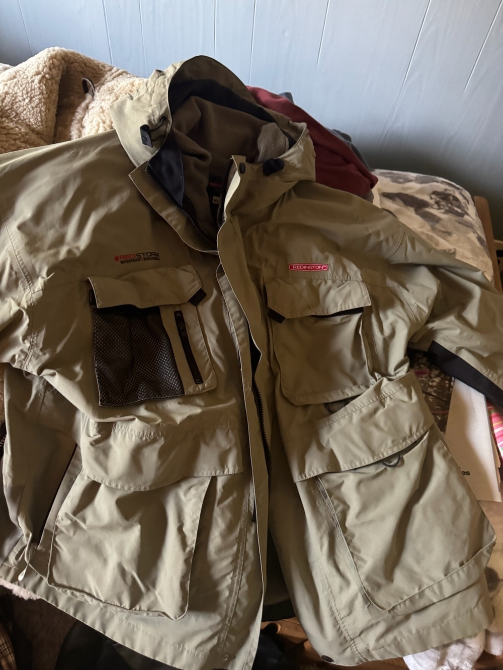 Redington Coat. Like New. Storm Military-Style Field Jacket